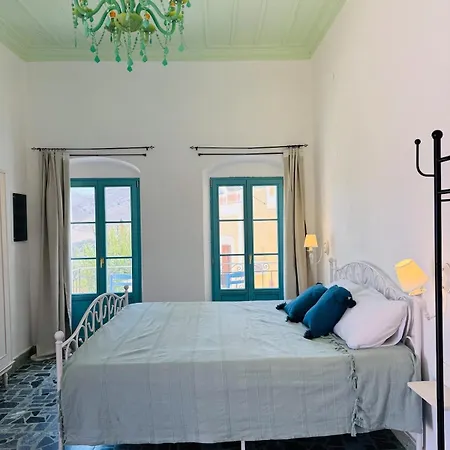 Kastrouna, With Private Heated Jacuzzi *