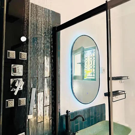 Apartment Kastrouna, With Private Heated Jacuzzi *