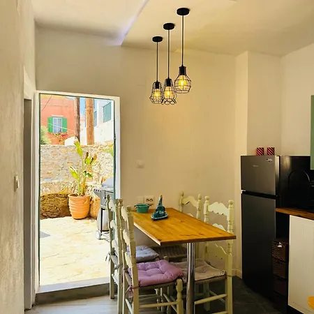 Kastrouna, With Private Heated Jacuzzi