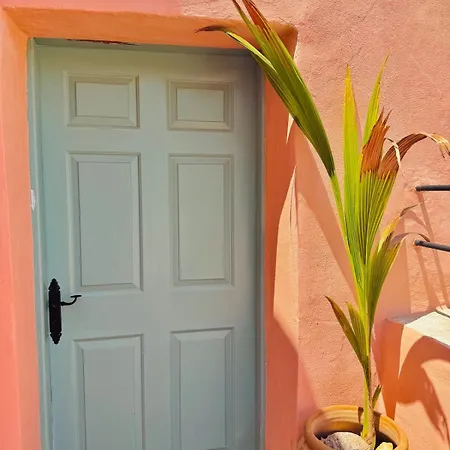 Kastrouna, With Private Heated Jacuzzi Apartment Symi