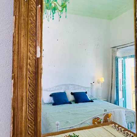 Kastrouna, With Private Heated Jacuzzi סימי