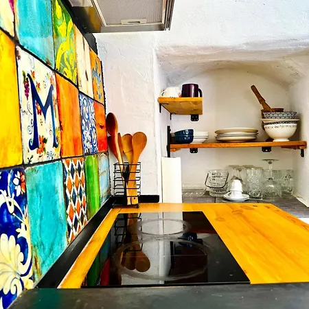 Appartamento Kastrouna, With Private Heated Jacuzzi *