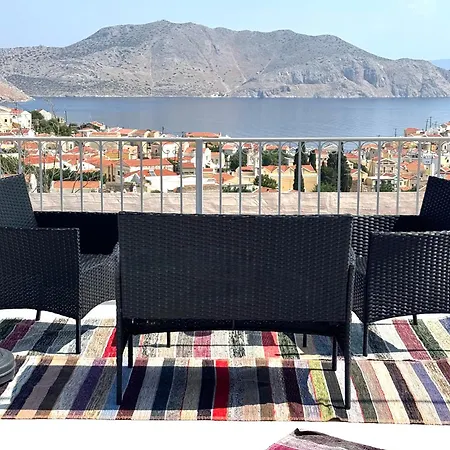 Kastrouna, With Private Heated Jacuzzi Appartamento *