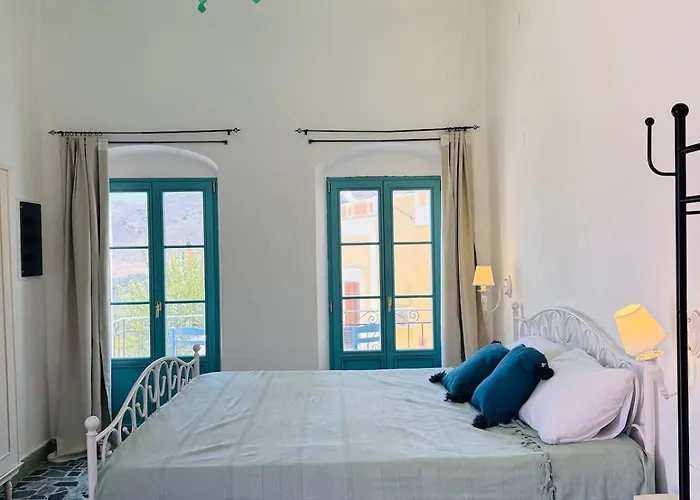 Kastrouna, With Private Heated Jacuzzi *