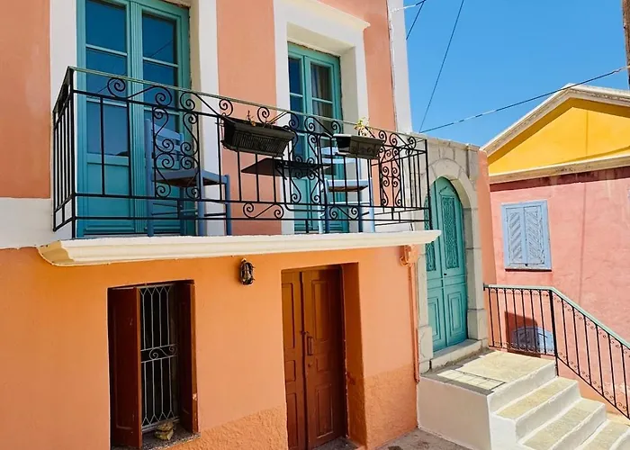 Kastrouna, With Private Heated Jacuzzi * Σύμη