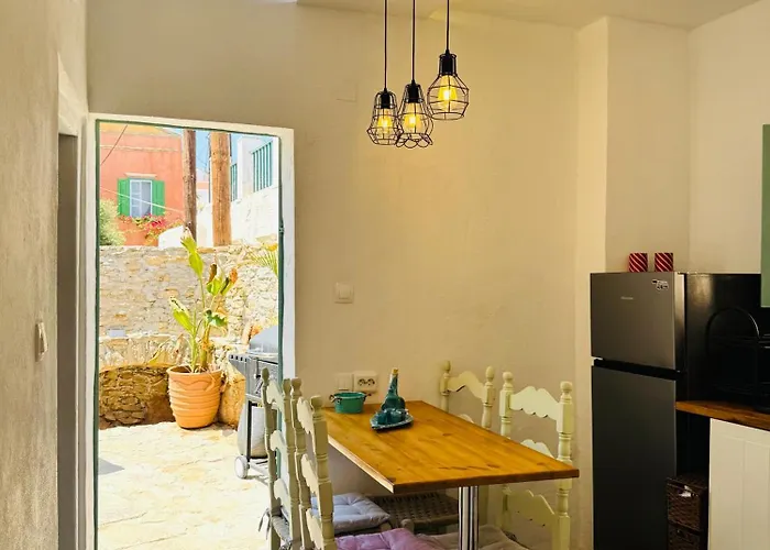 Kastrouna, With Private Heated Jacuzzi